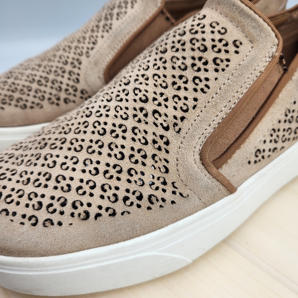 Vionic Womens Kimmie Perf Slip On Shoes sz 9 - Picture 11 of 15